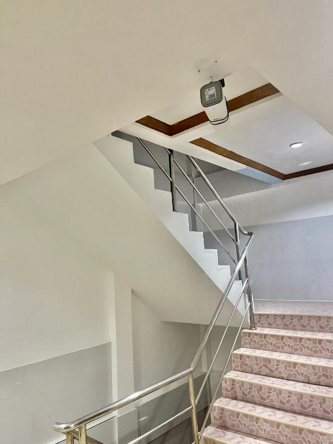 Innarm House Patong Kültér fotó