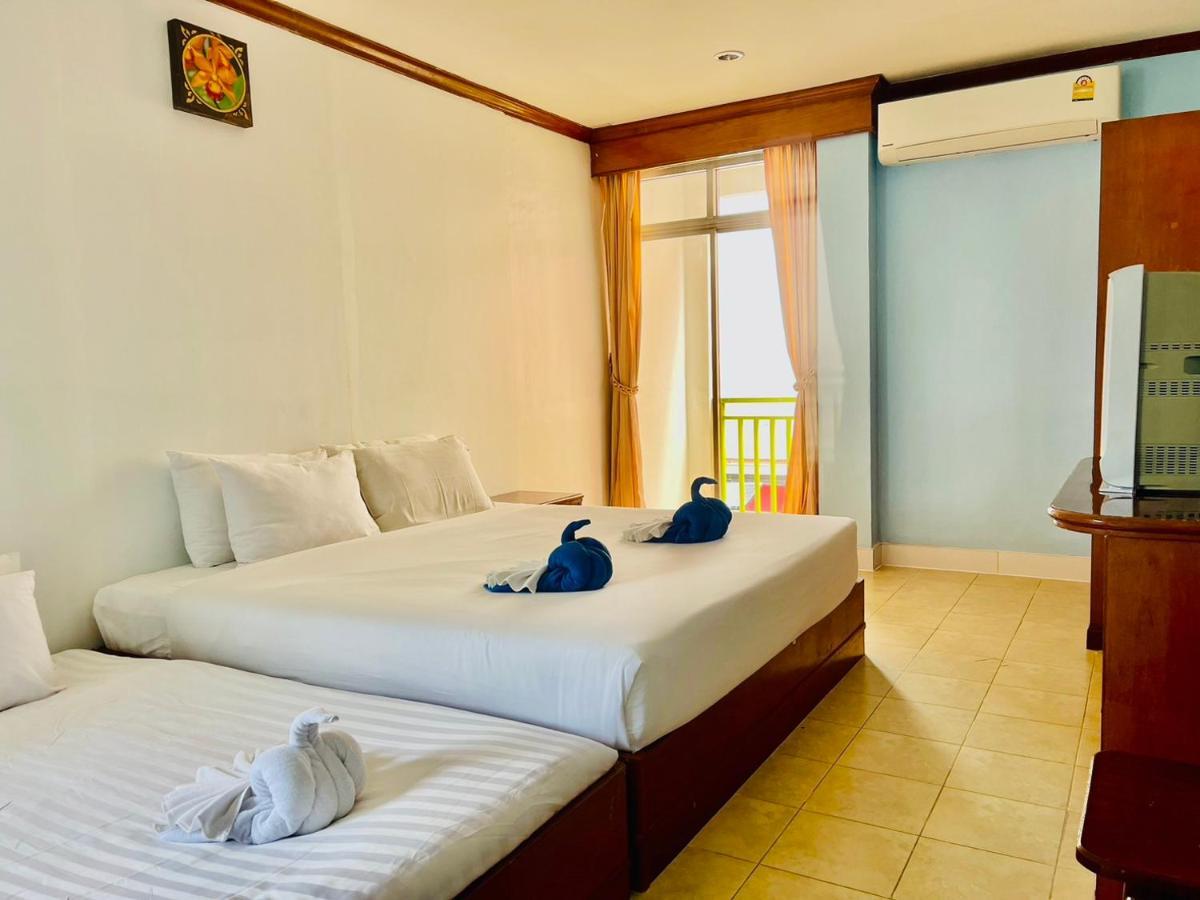 Innarm House Patong Kültér fotó