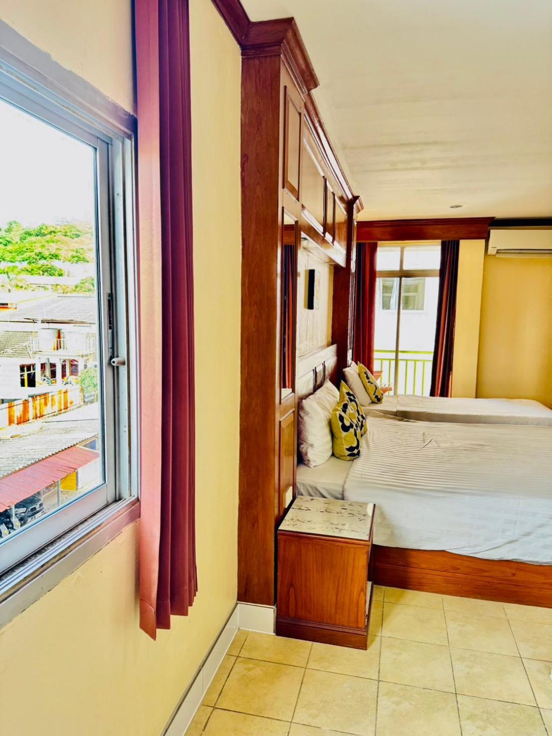Innarm House Patong Kültér fotó